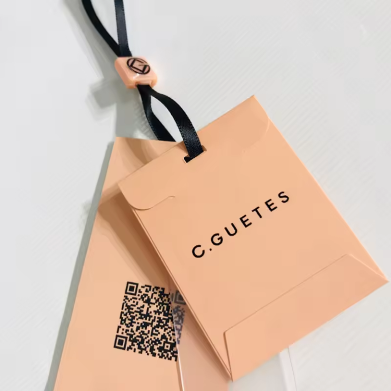 custom clothing labels & tags